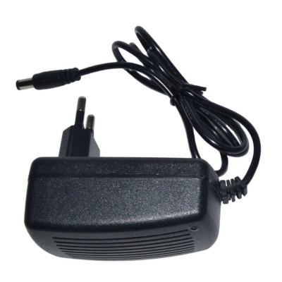 Блок живлення 12В 2А 5.5x2.5 мм, за вимірами 12.6В під навантаженням, 153-66634